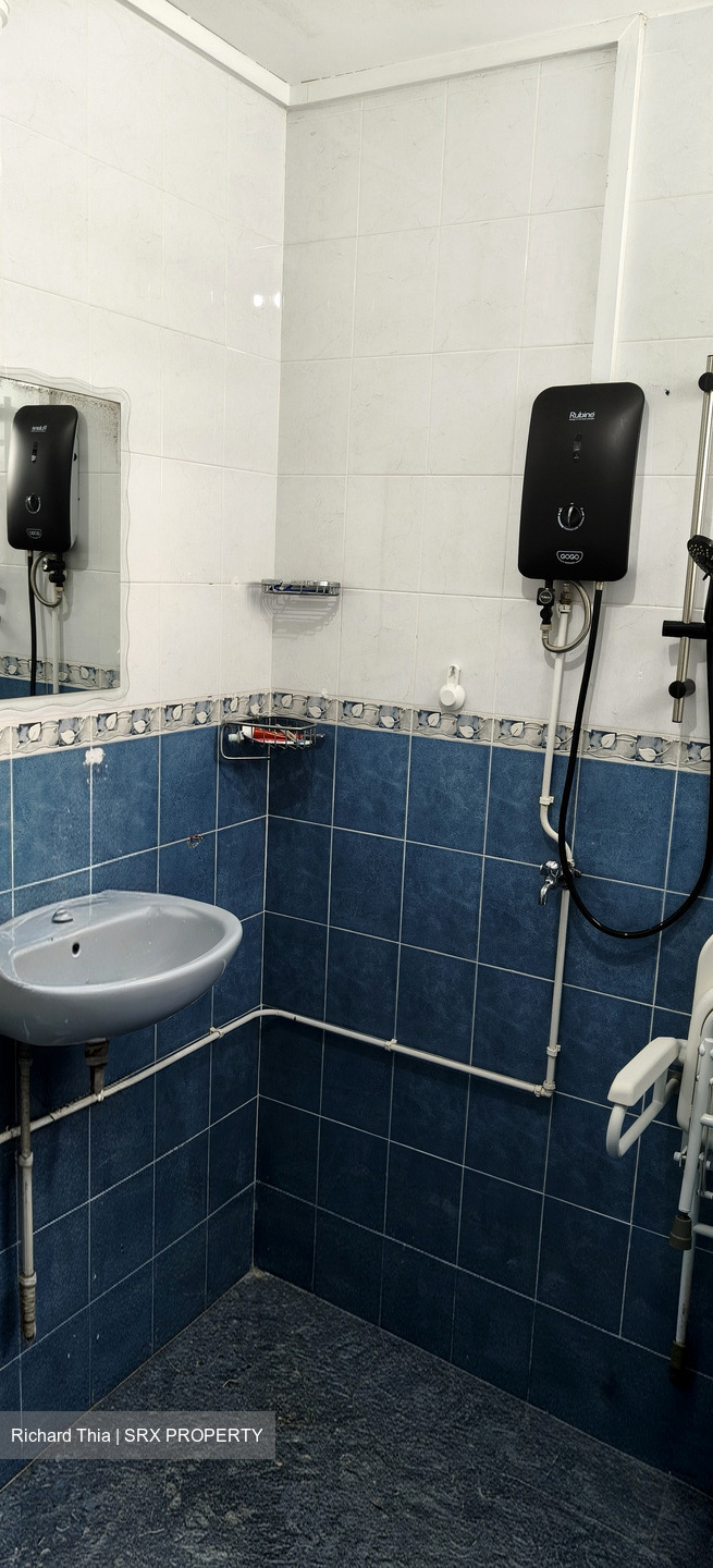 Blk 711 Bedok Reservoir Garden (Bedok), HDB 5 Rooms #567339451